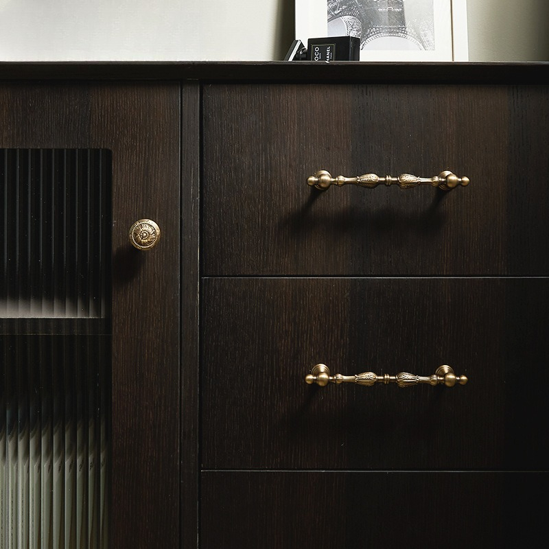 High End European Retro Wardro - đánh giá và giá Furniture Hardware High End