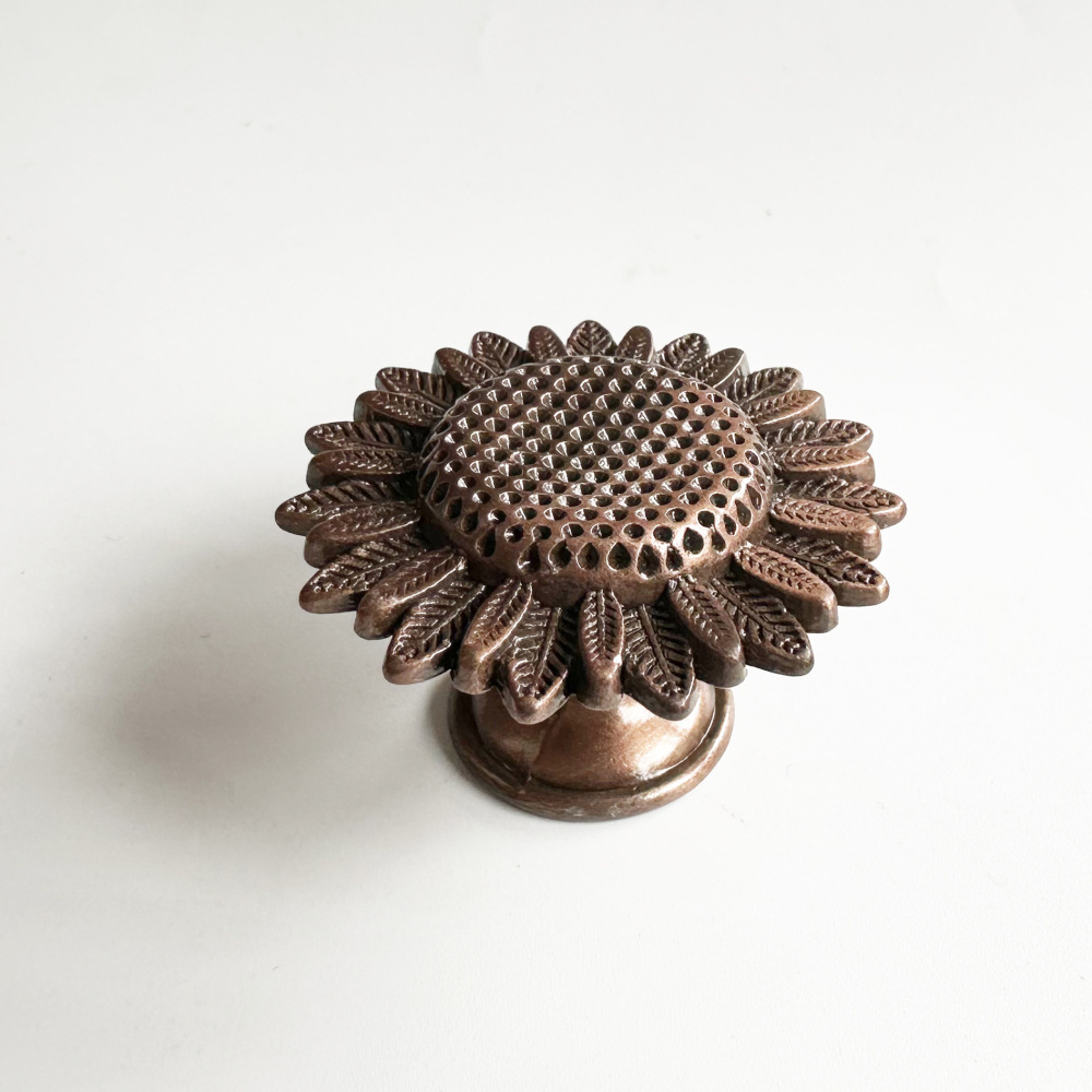 Vintage Sunflower Cabinet Knob - đánh giá và giá Vintage Furniture Hardware Replacement